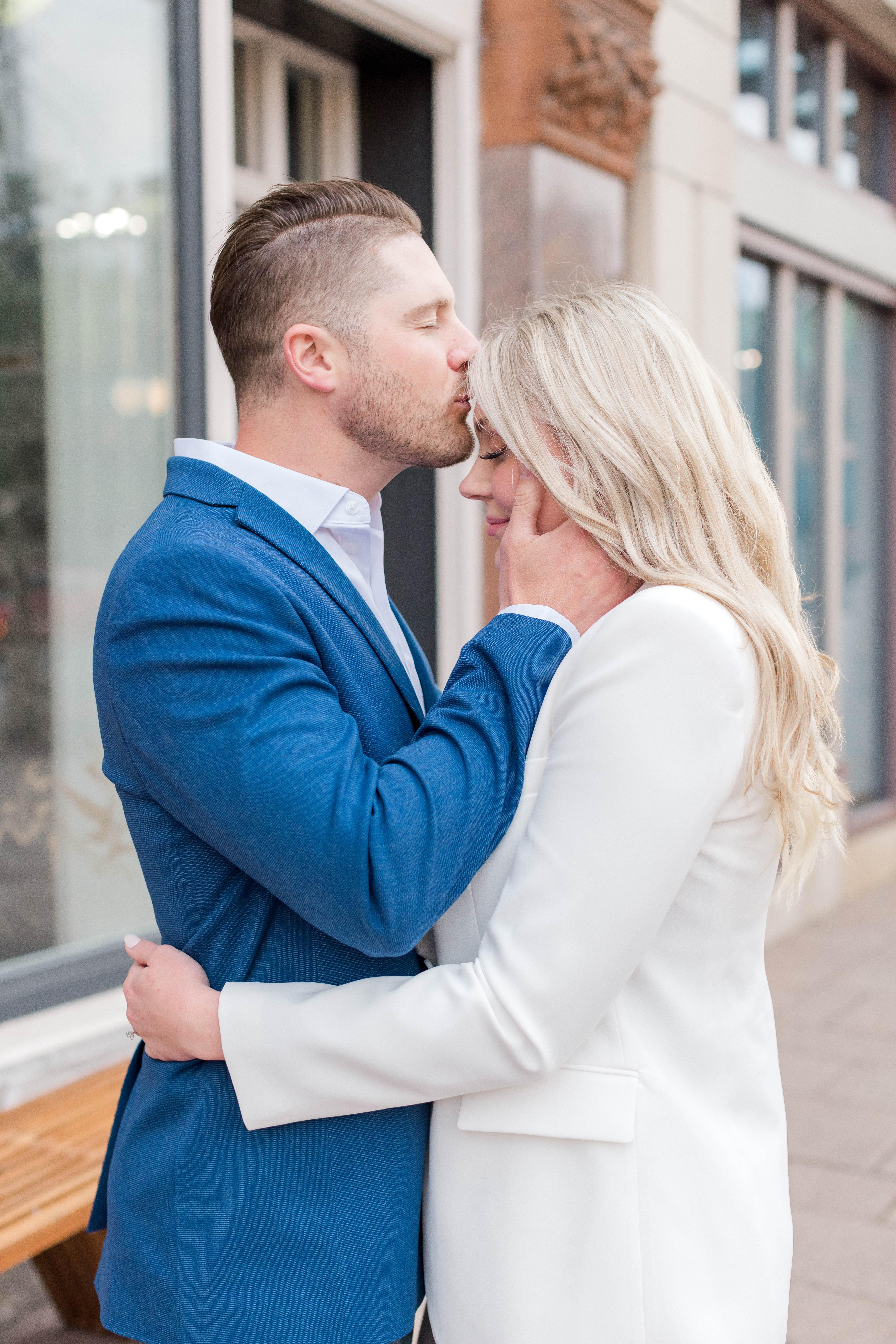 The Wedding Website of Lauren Sinclair and Justin Russell