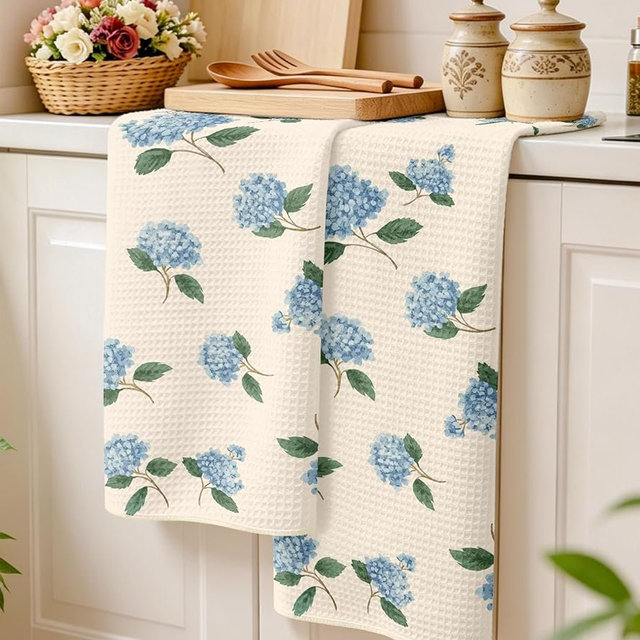 Puresora Waffle Kitchen Towels - 2pcs Waffle Weave Dish Cloths Set with Hanging Loop Microfiber Drying Hand Tea Towels Decorative Absorbent Cute Design 16x26 Inch for Housewarming Gift, Hydrangea