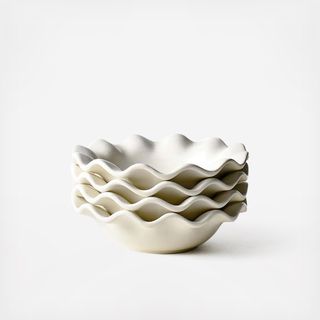 Signature Ruffle Flare Small Bowl, Set of 4