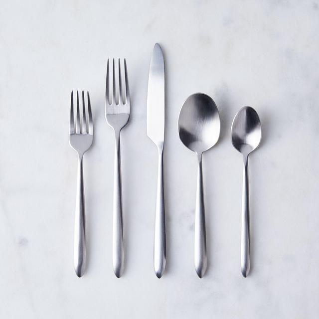 Brushed Stainless-Steel Velo Flatware_20 Piece Set