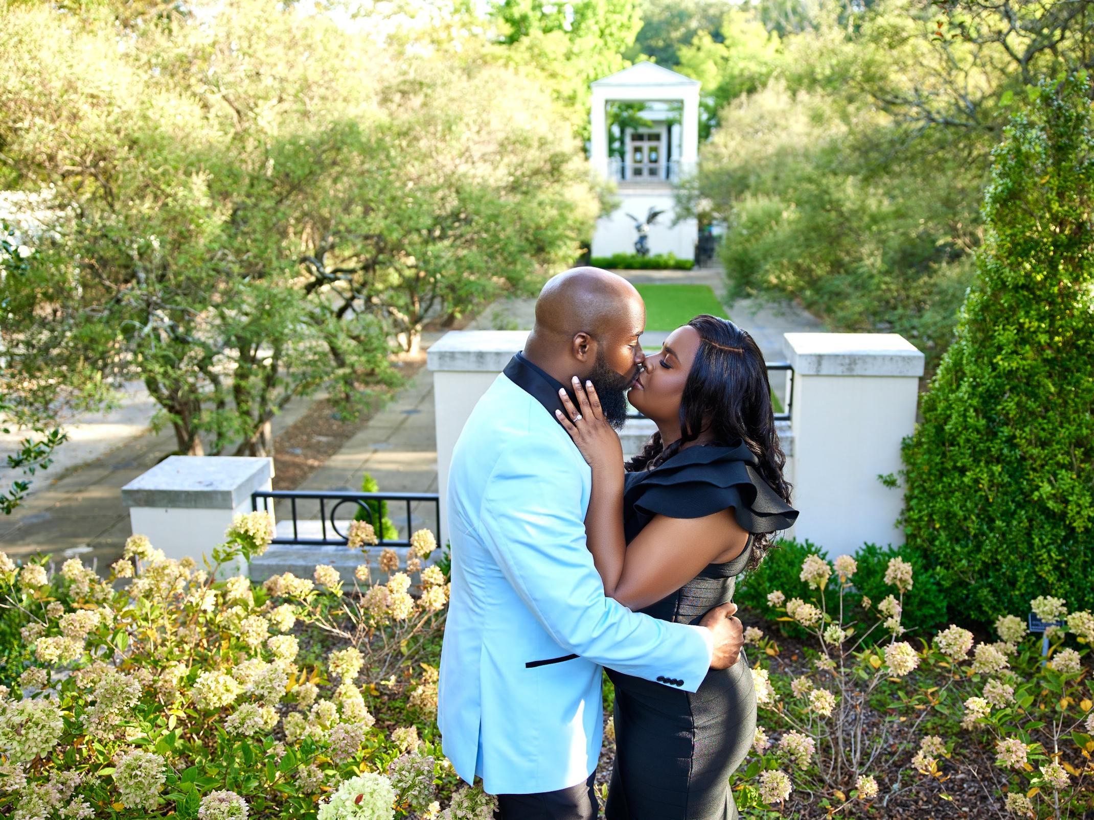 The Wedding Website of NiQuisha Burton and Kendell Williams