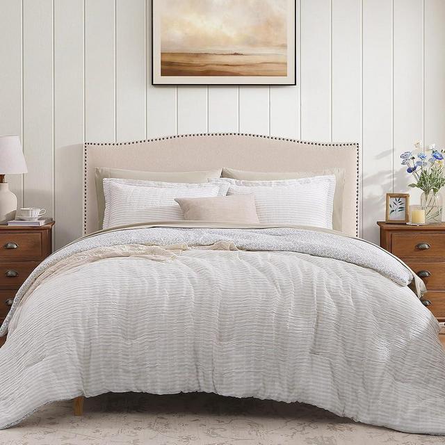 BLOOMHAVEN Queen Comforter Set - 7 Pieces Beige Gauze Muslin Bedding Sets for All Seasons, Lightweight Breathable Bed in a Bag Queen with Revesible Farmhouse Comforter, Sheets, Pillowcases & Shams