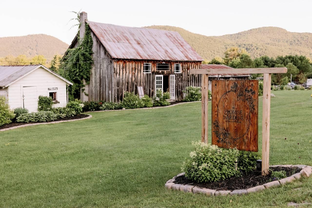 The Wedding Website of Kevin Goldman and Sarah Bone