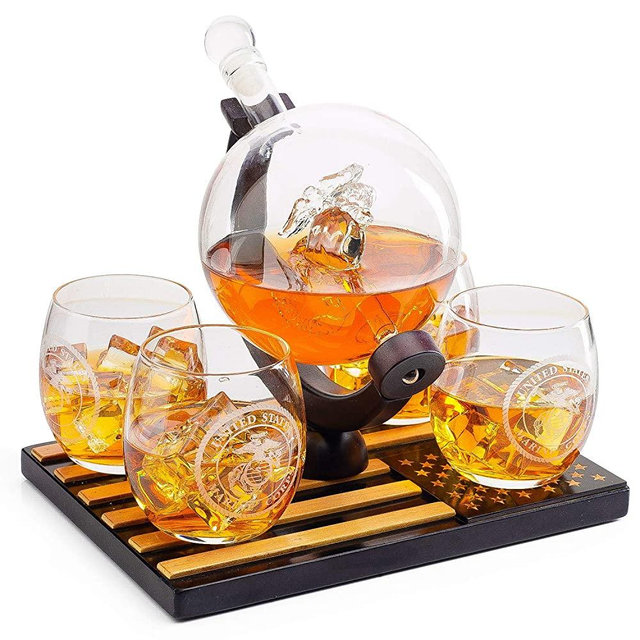 Marine Whiskey & Wine Decanter Set With 4 Whiskey Glasses 1000ml Marines Gift Decanter by The Wine Savant, Marine Corps Flag Gift
