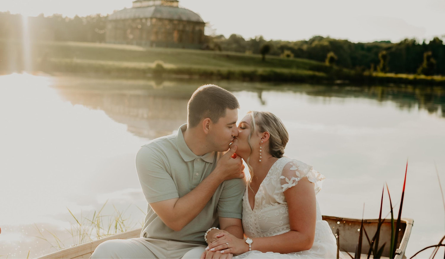 The Wedding Website of Alaina Thompson and Damien Kennedy
