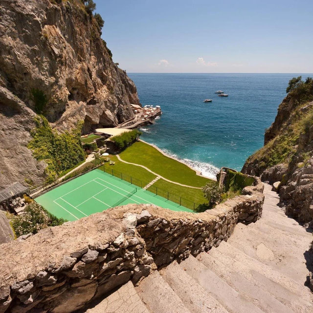 Tennis in Positano