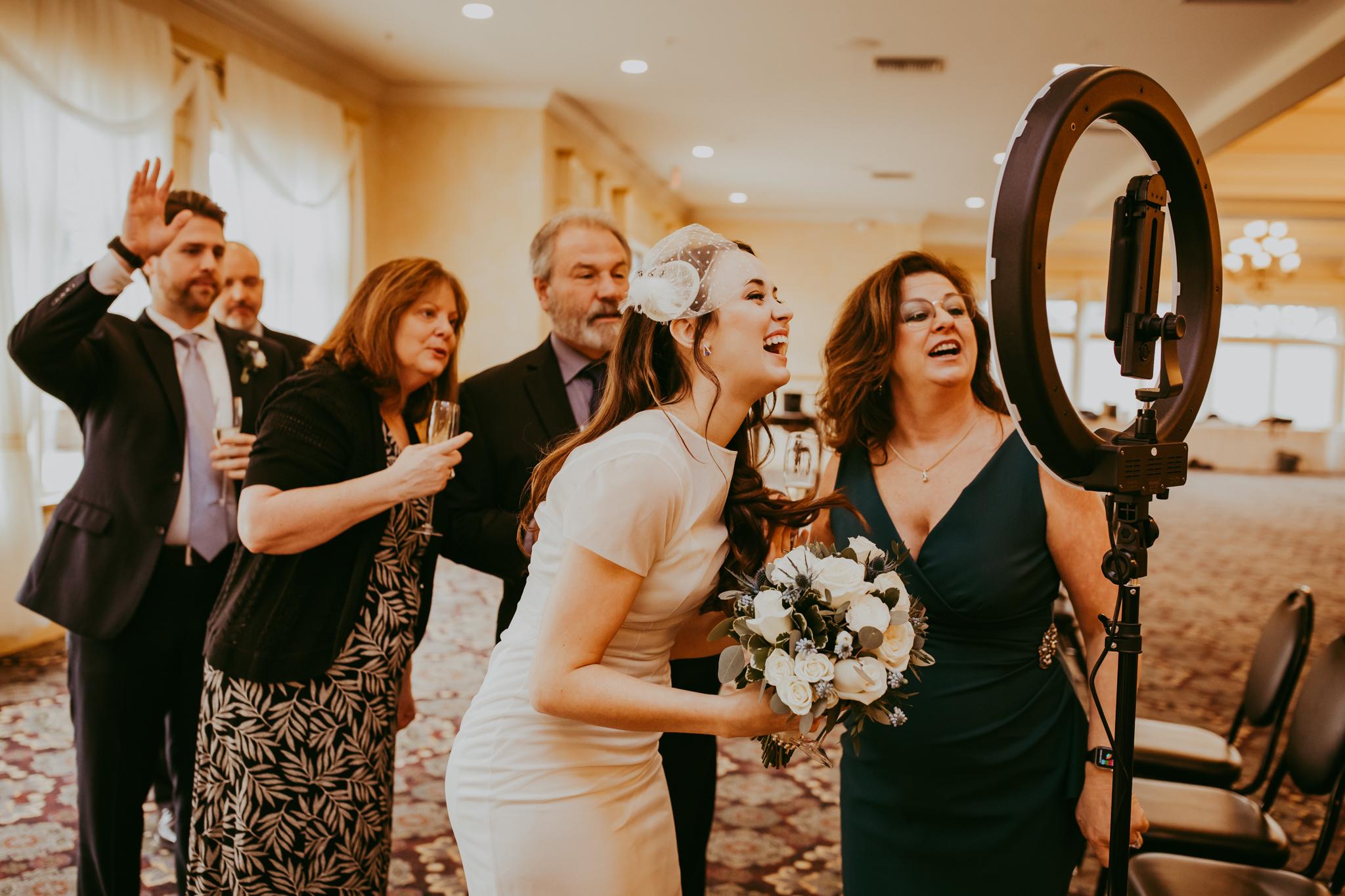 The Wedding Website of Hannah Spohnholtz and Billy Peradotti