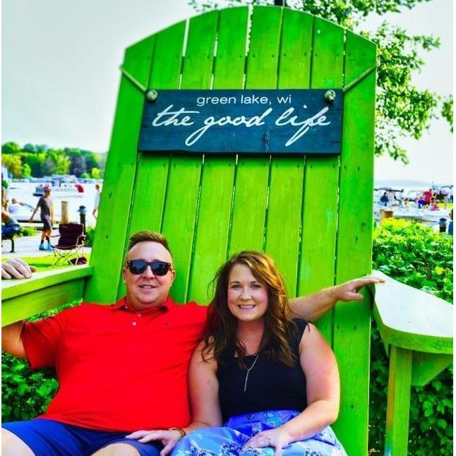 We love to spend most of our summer at Green Lake, which is one of many reasons we decided to get married there as well!