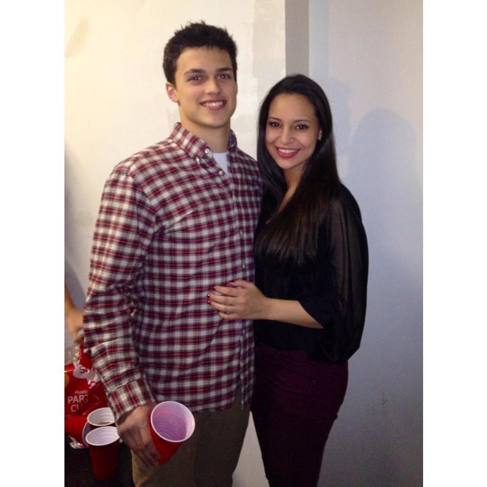 From college friends to college sweethearts!