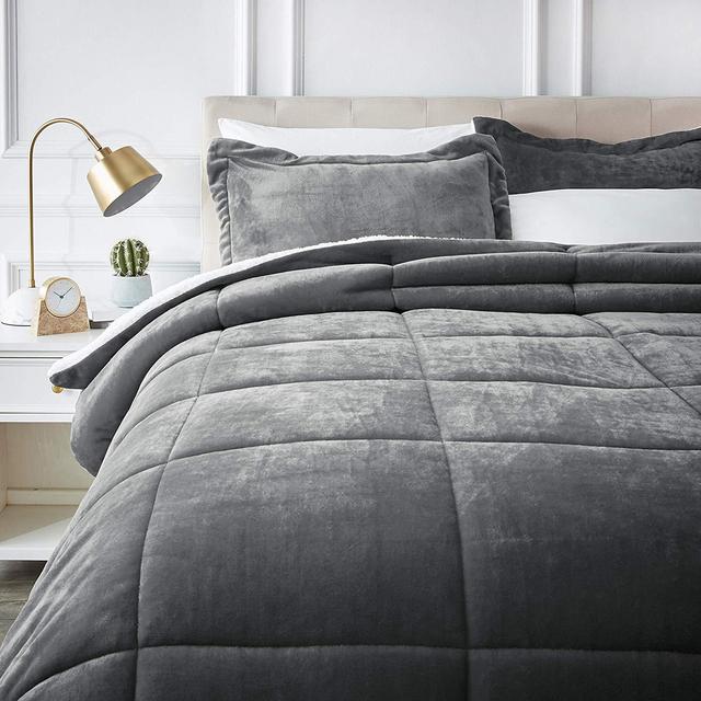 AmazonBasics Micromink Sherpa Comforter Set - Ultra-Soft, Fray-Resistant - Full/Queen, Charcoal