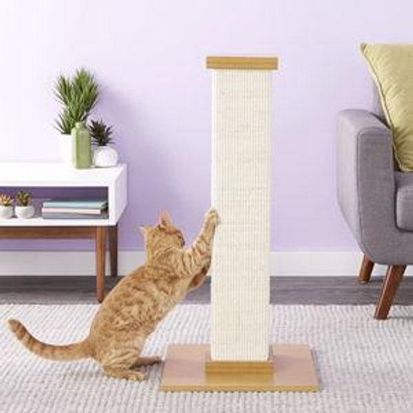 SmartCat The Ultimate 32-in Sisal Cat Scratching Post
