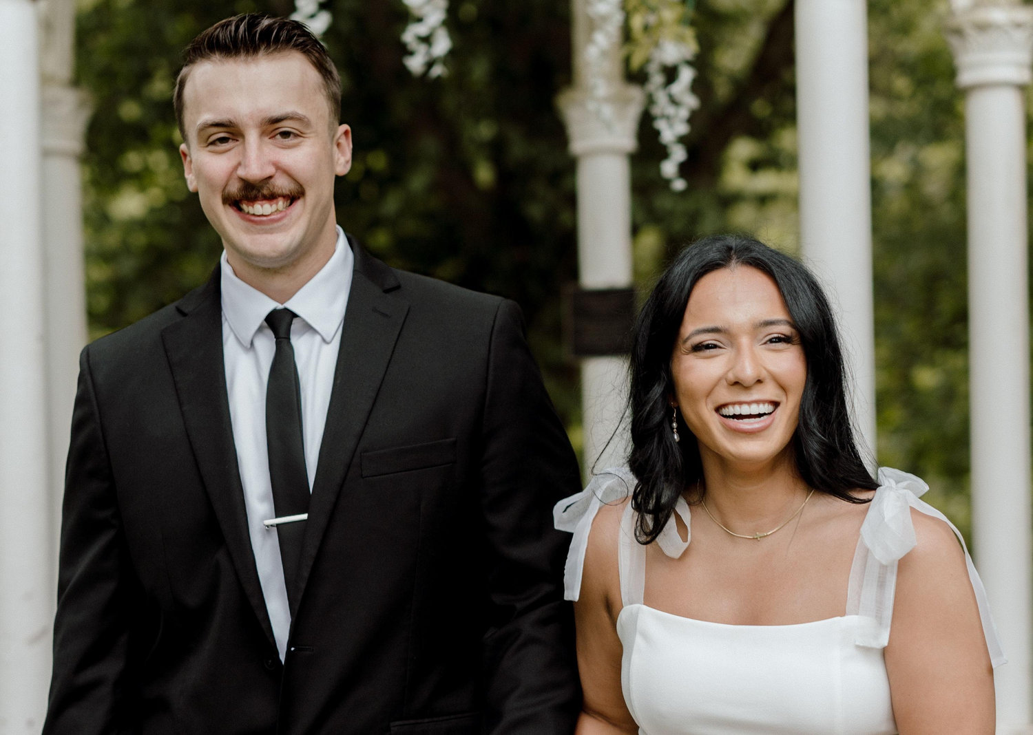 The Wedding Website of Lauressa Bentancur and Elisha Smith