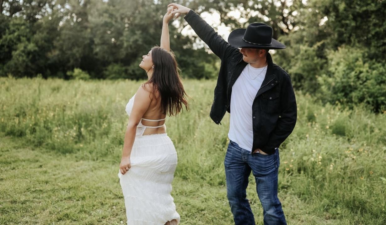 The Wedding Website of Madison Green and Aaron Brands