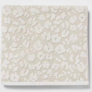 Performance Plus Bath Towel Cream Leopard