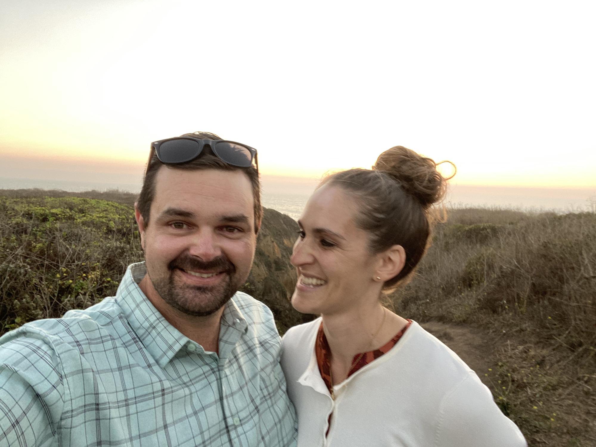 We found this awesome little spot along the coast... the trail to the beach just behind our big heads.  Gotta check out this spot again, but this time with Lilly... dogs allowed!