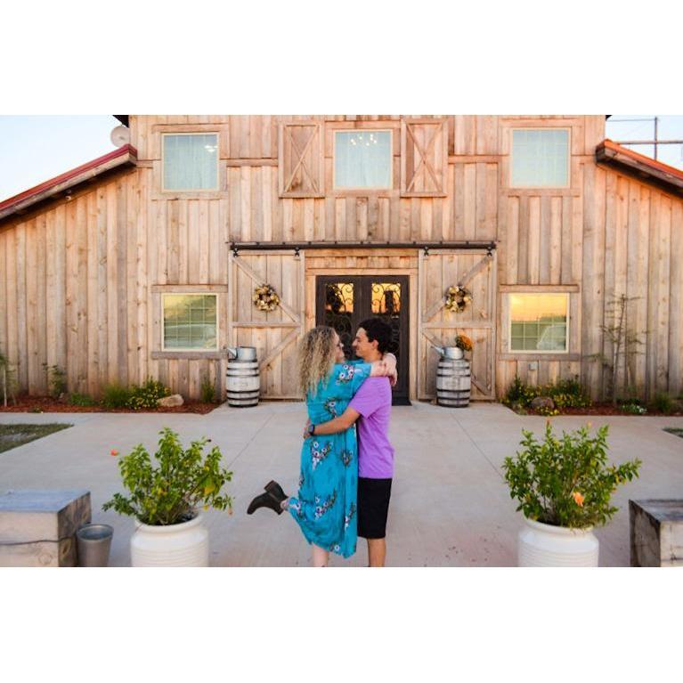 Rustic Rose Barn in Guthrie, OK