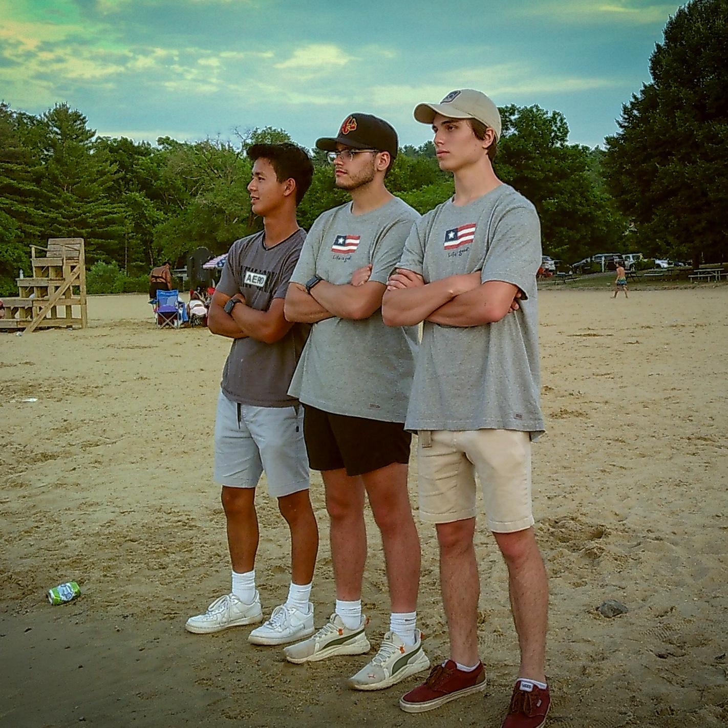 The crew takes NH!