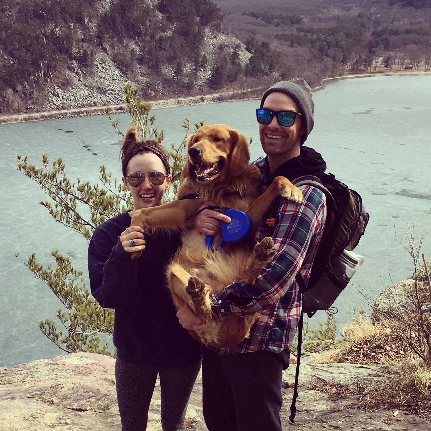 Spring hike at Devil's Lake!