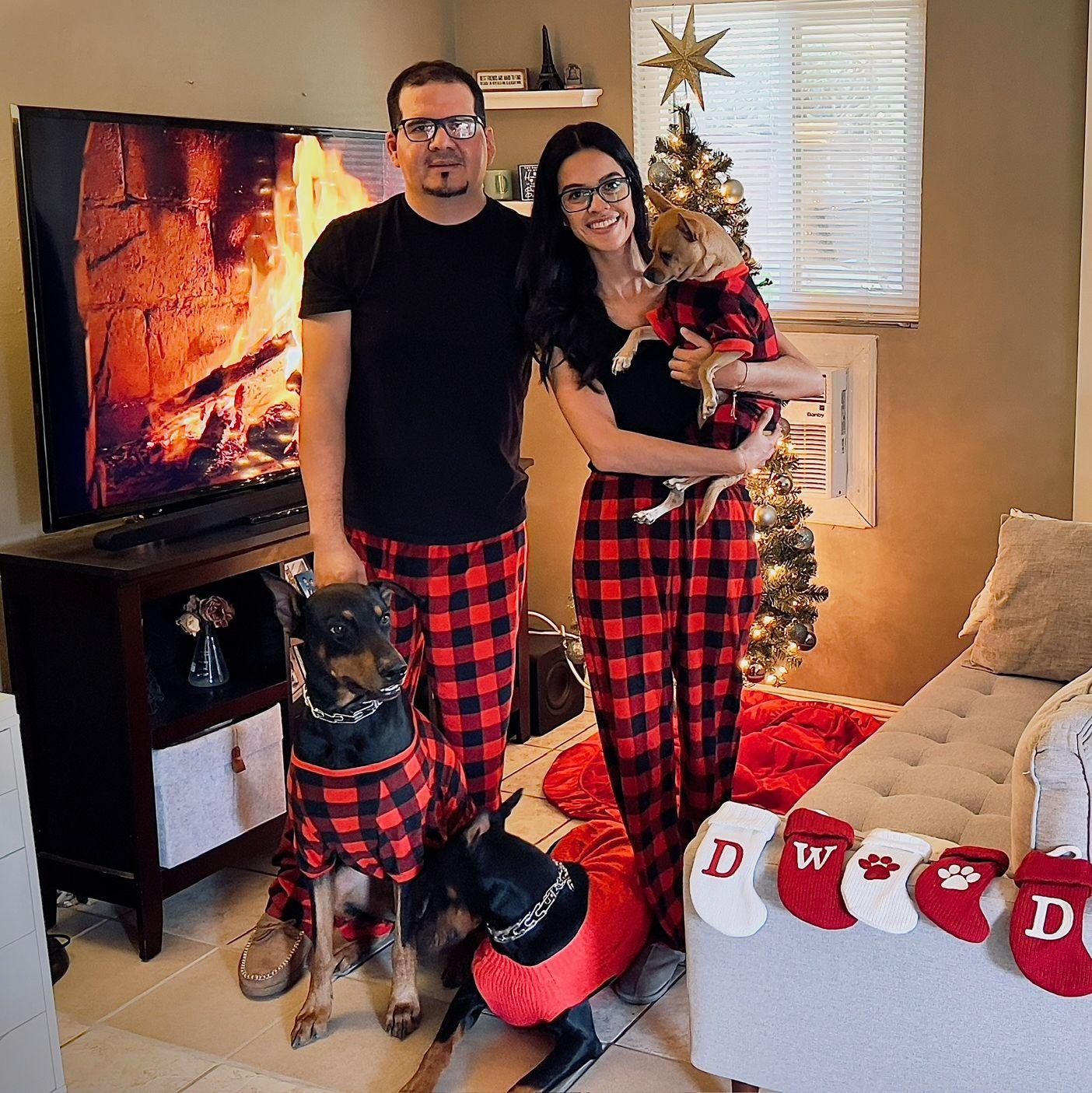Our favorite season! 🎄 Christmas jingles, matching PJs, decorating together, and making memories with Luna, Farro, and Remy. ❤️🐾✨