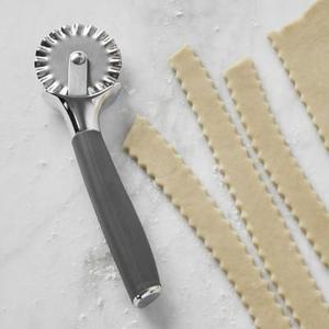 Williams Sonoma Fluted Pastry Cutter
