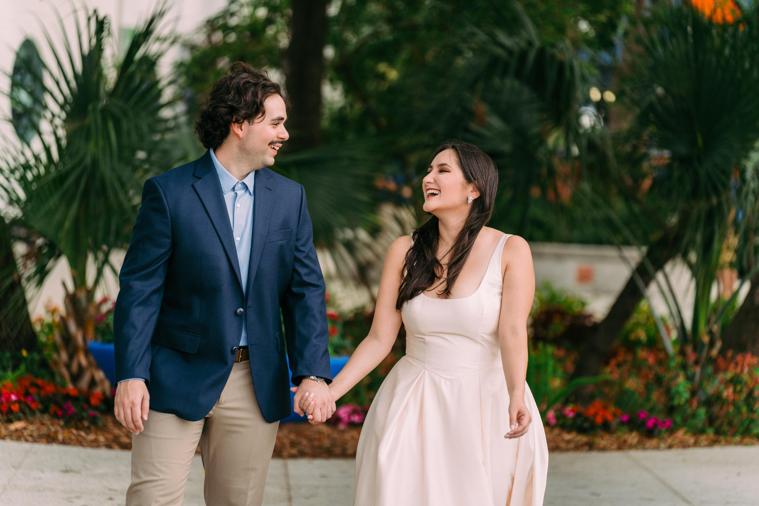 The Wedding Website of Oriana Rosales and Alberto Sivoli