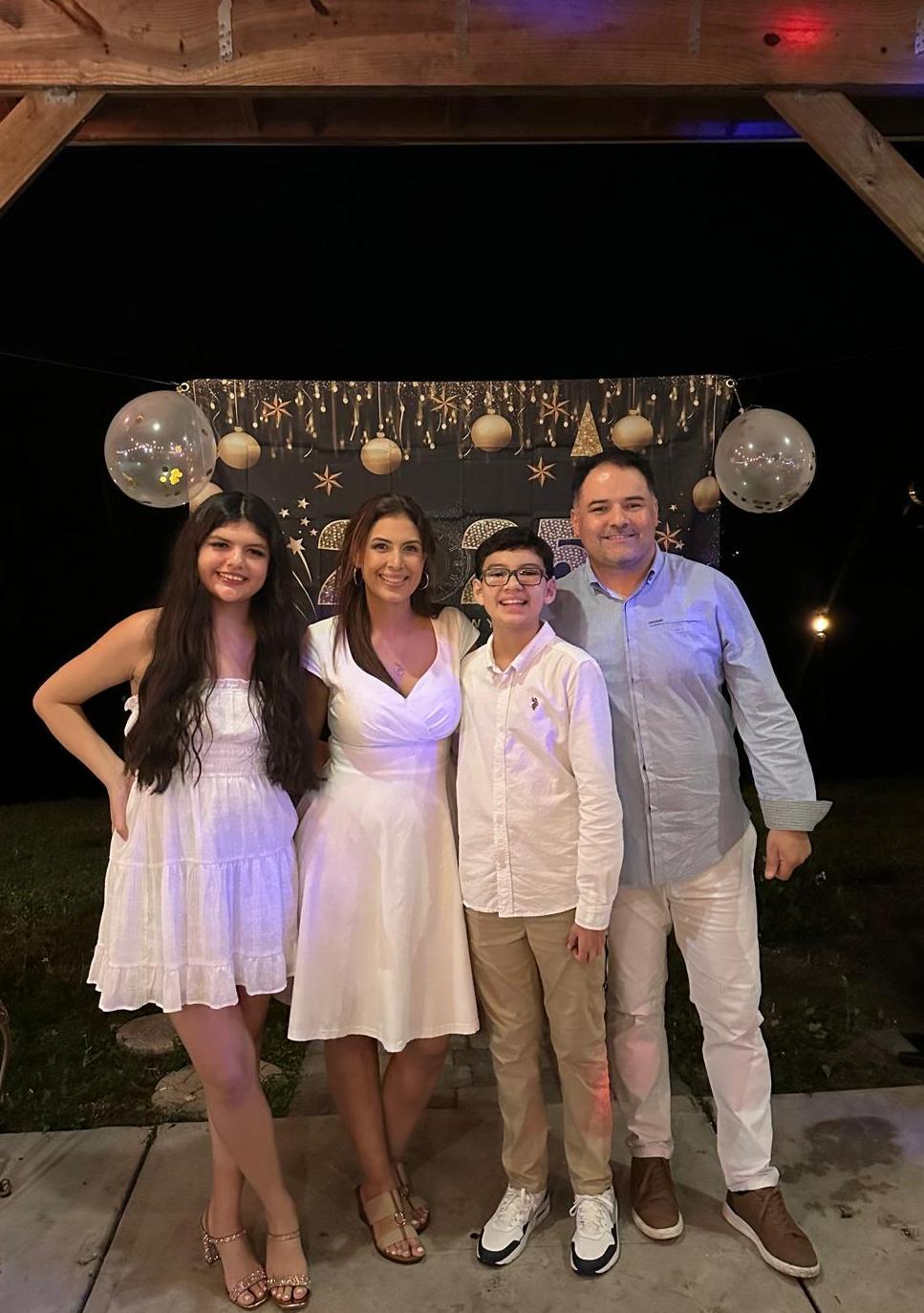 The Wedding Website of Jenny Ruiz and Daniel Martinez
