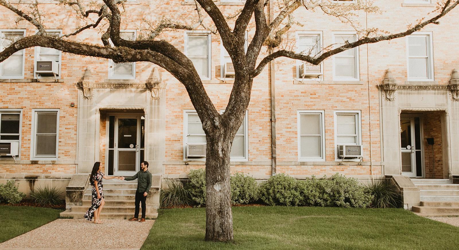 Irene Vielma and Javier Zapata's Wedding site