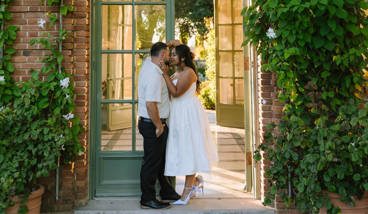The Wedding Website of Mariah Cruz and Raymond Cruz