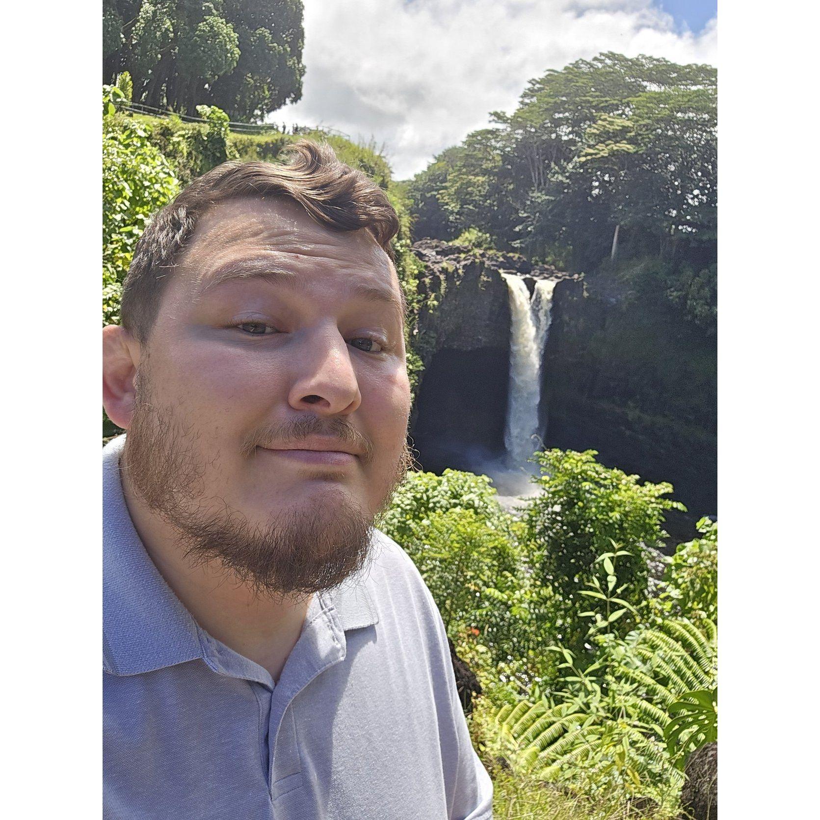 He also took this photo of himself just in case the proposal didn't go as planned.