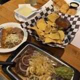 Ruben's Grill + Cantina