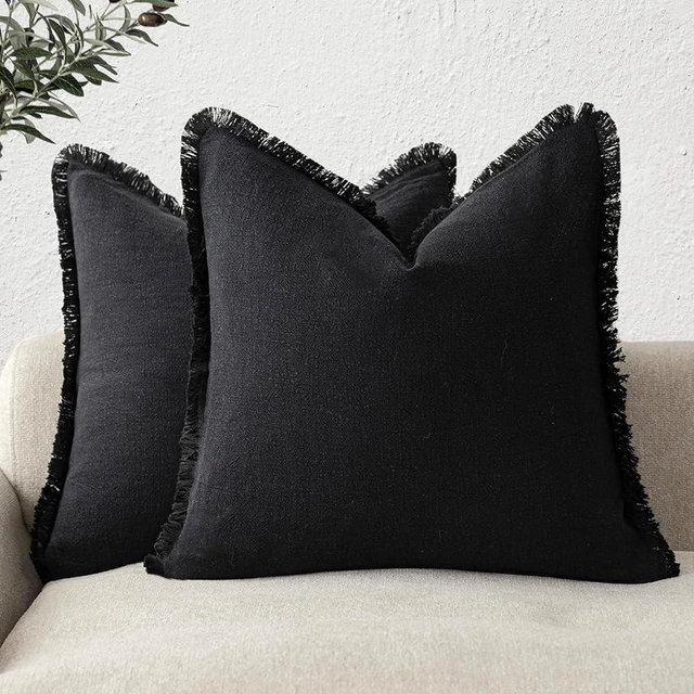 Foindtower Set of 2 Decorative Linen Fringe Throw Pillow Covers Cozy Farmhouse Boho Cushion Cover with Tassels Soft Accent Pillowcase for Couch Sofa Bed Living Room Home Decor 20×20 Inch Black