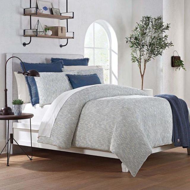 UGG® Olivia Queen Duvet Cover in Blue