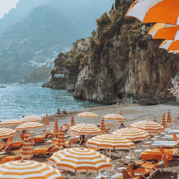 Amalfi Beach Cabana for Two