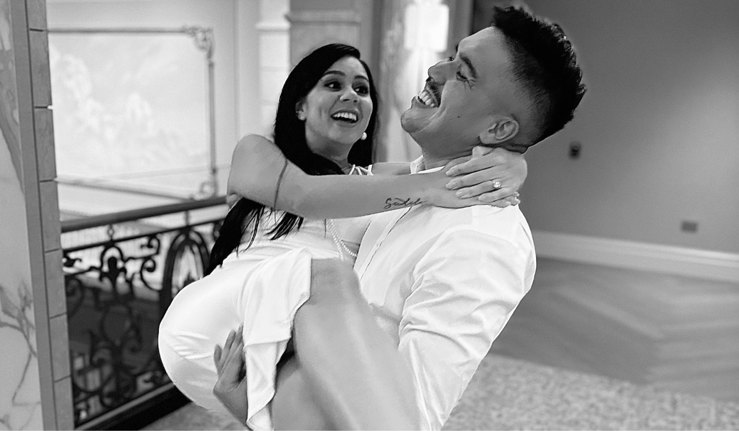 The Wedding Website of Domonique Renee Abrantes and Gil Ramon Alvarez