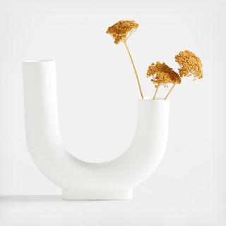 Summit Curved Vase