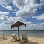 River Beach Cinco Reis