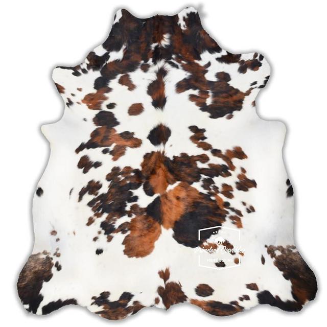 PRIMELAND COWHIDES Beautiful Tricolor Cowhide Rug, Genuine Cowhide Rugs for Living Room Size: Large, Area Rug (5ft x 7ft) (150cm x 210cm)