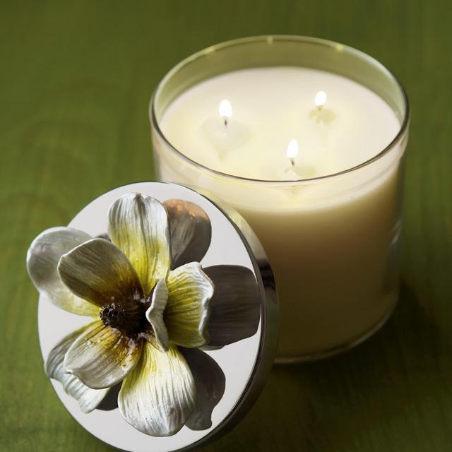 Magnolia Candle