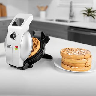 Easy Pour Waffle Maker