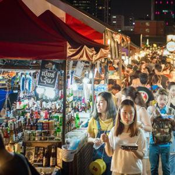 Honeymoon experience: Street Food Tour