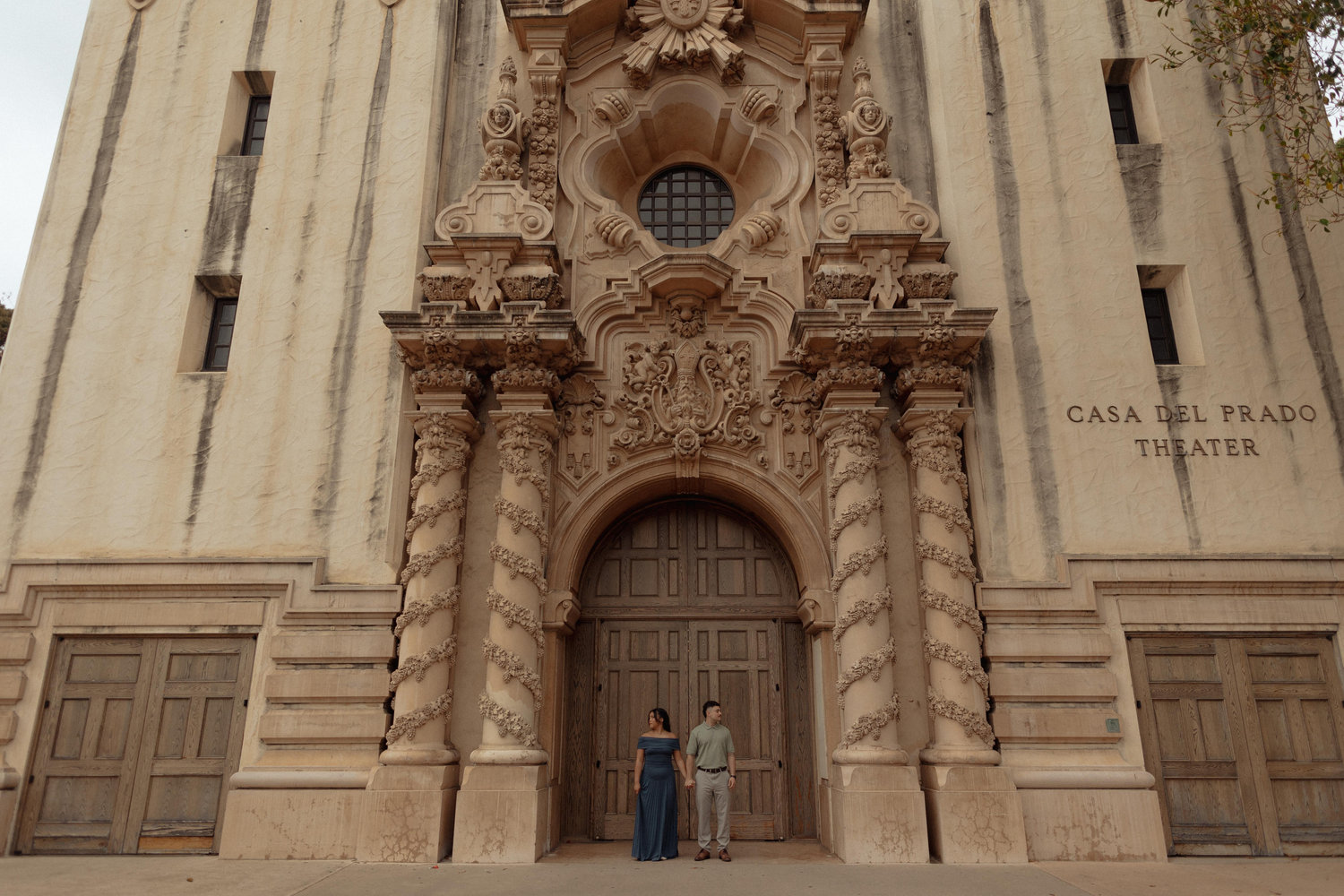 The Wedding Website of Natalie Ecdao and Diego Ledezma