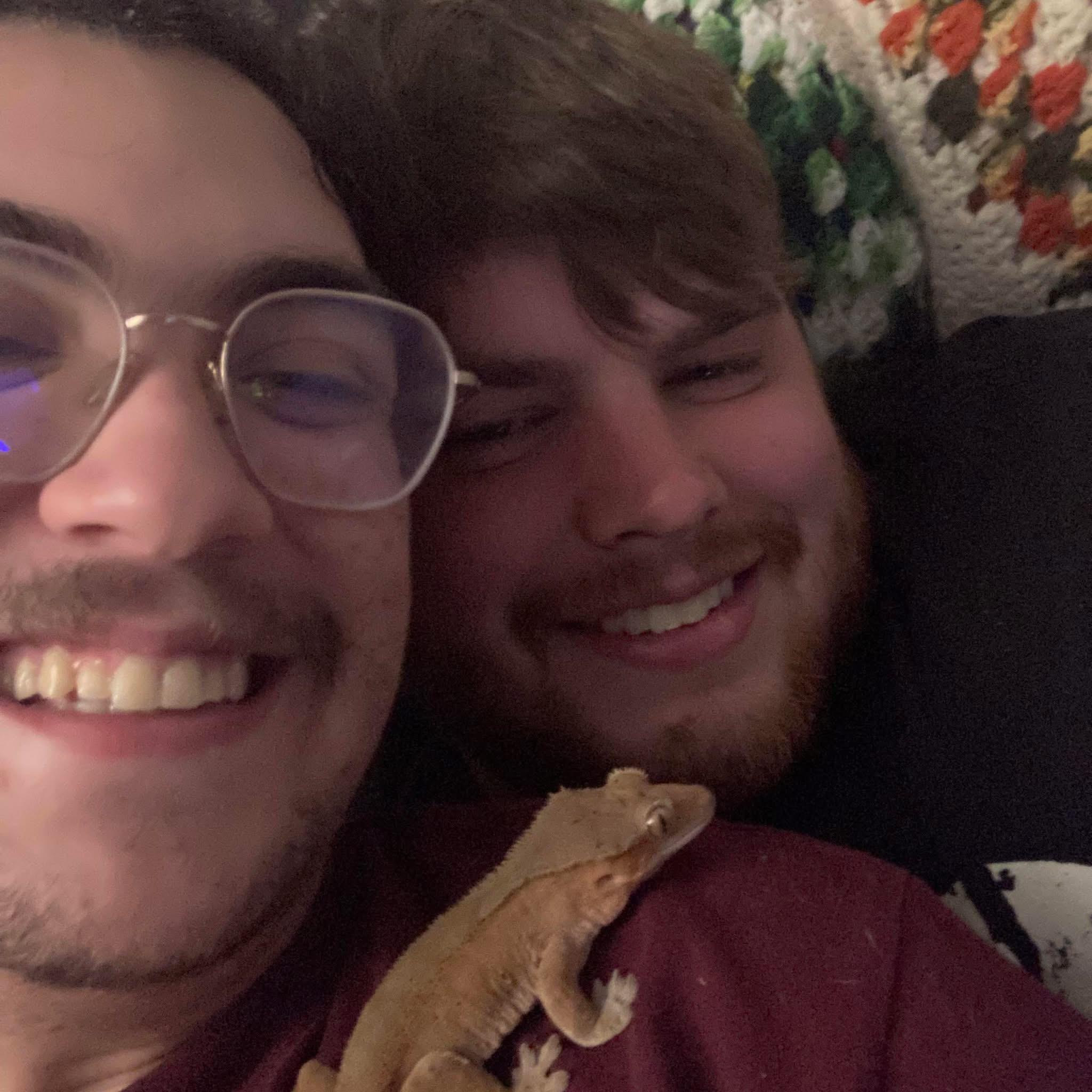 Churro selfie!!! Abbie helped me pick up Churro and helped move his tank into my apartment during the height of the pandemic!