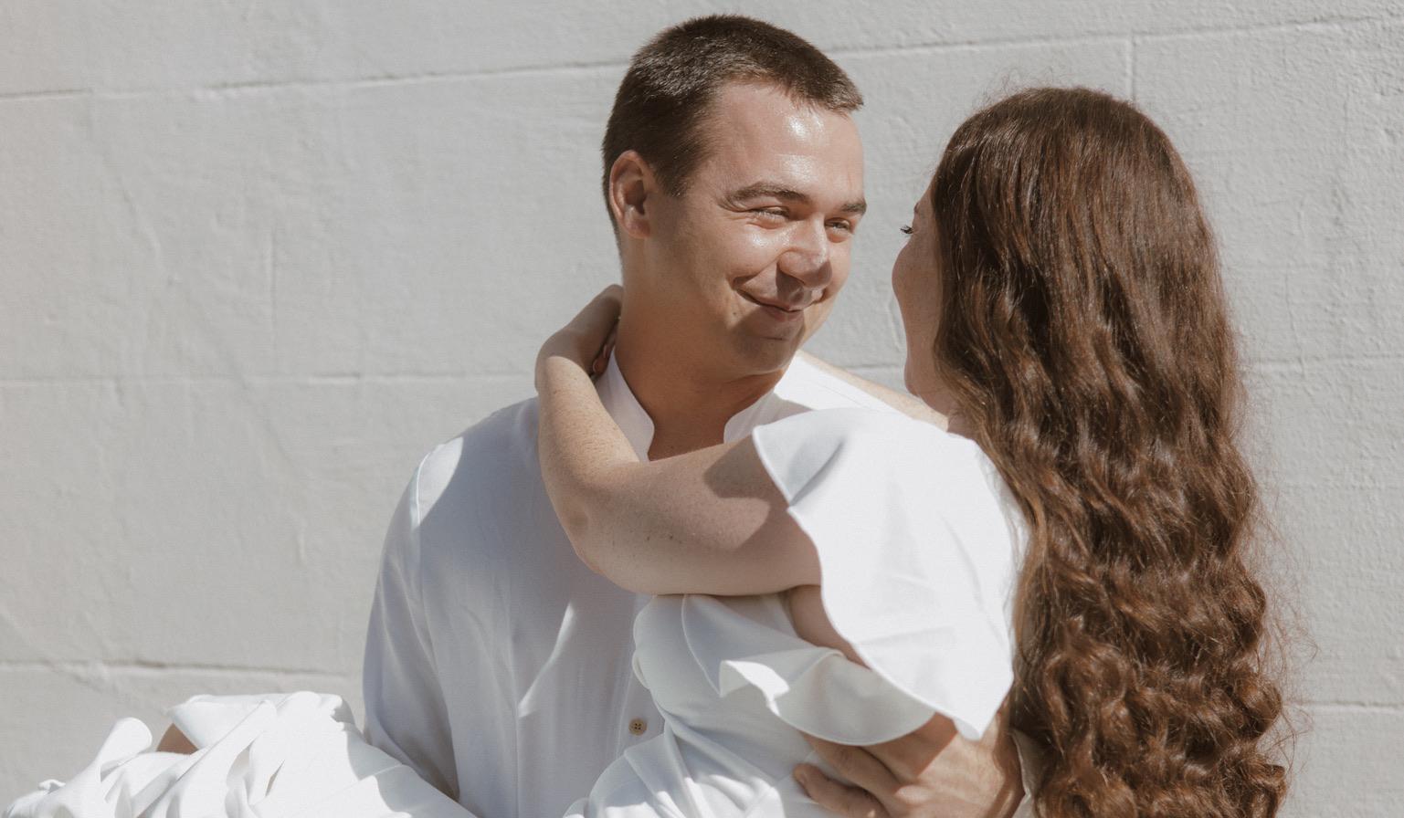 The Wedding Website of Arielle Frost and Devon Varnadore