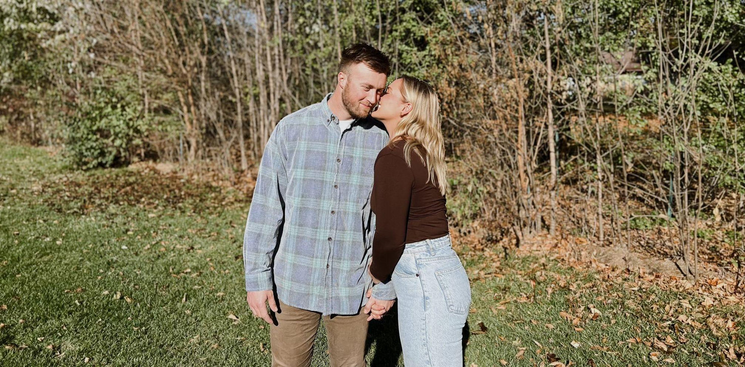 The Wedding Website of Taylor Arnold and Dylan Scharnweber