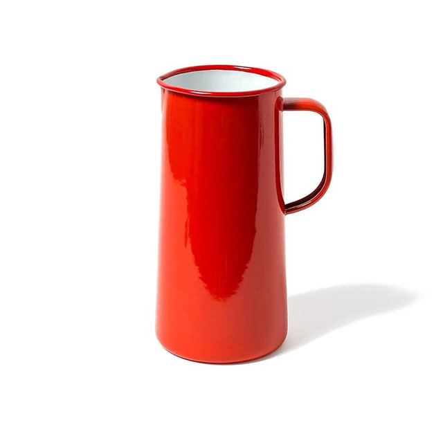 Falcon Enamelware Pitcher (57 oz), Metal Pitcher with Spout & Handle, Jug for Iced Tea, Water, Milk or Flower Vase, Dishwasher Safe, Oven Safe & Freezer Friendly (Pillarbox Red)