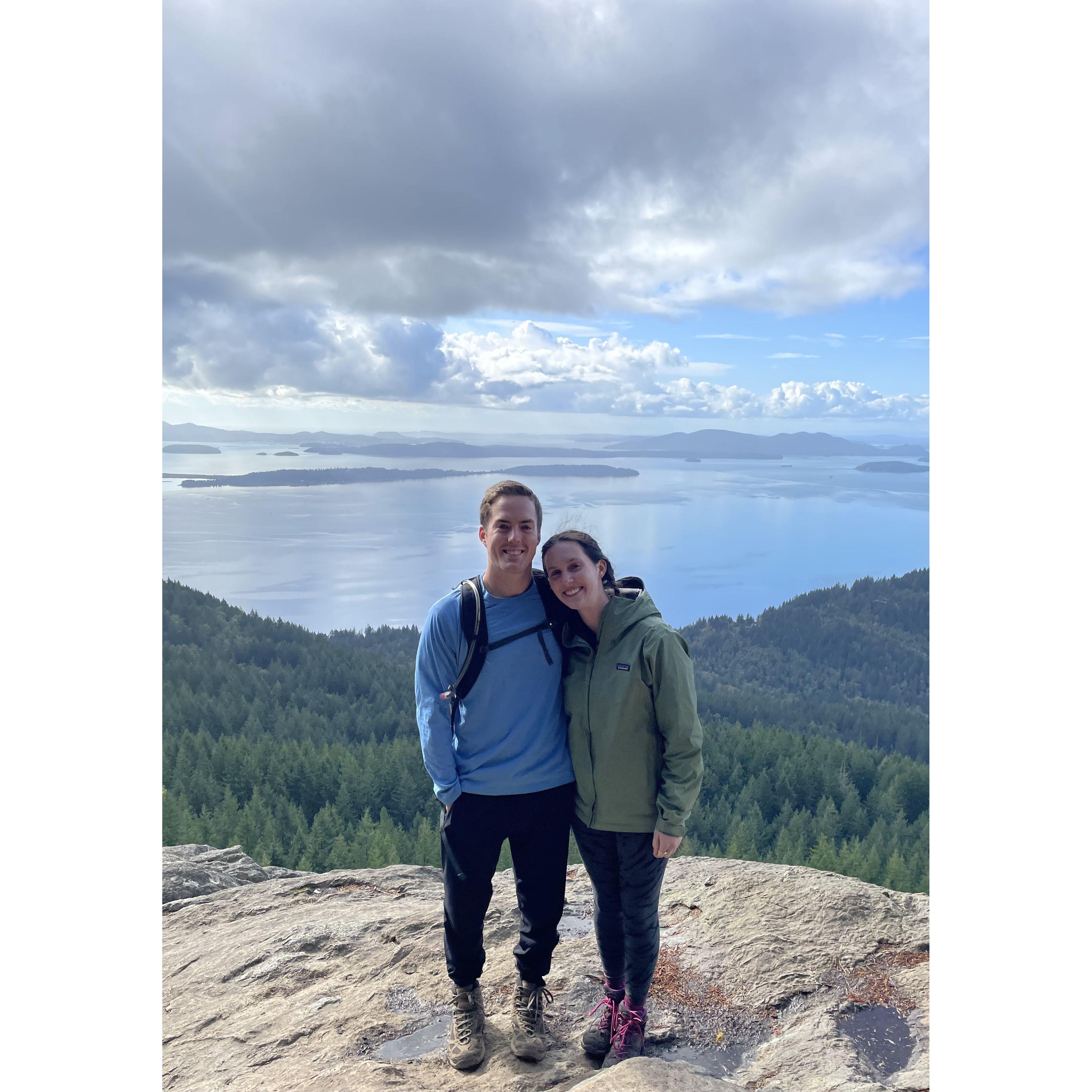 Our first official photo of the two of us on top of Oyster Dome