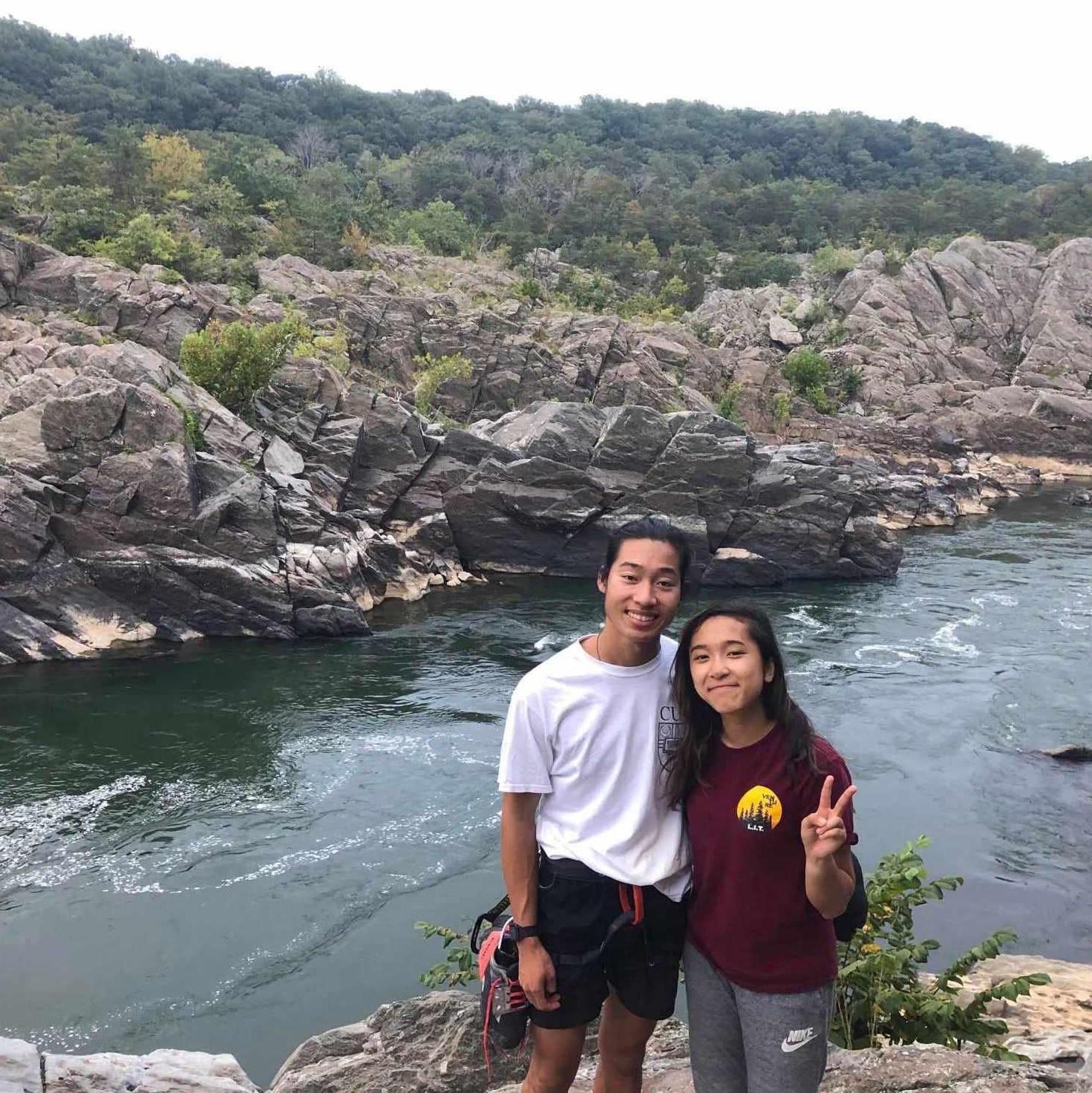 Ryan took Therese climbing for the first time, but forgot she needed shoes, so she got to experience a truly wild version of outdoor climbing 🧗🏻