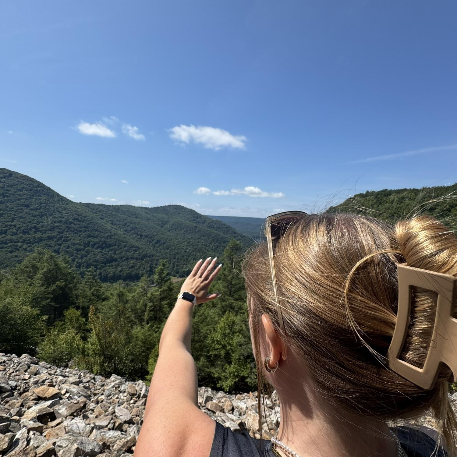 Couldn’t stop staring at the ring!!