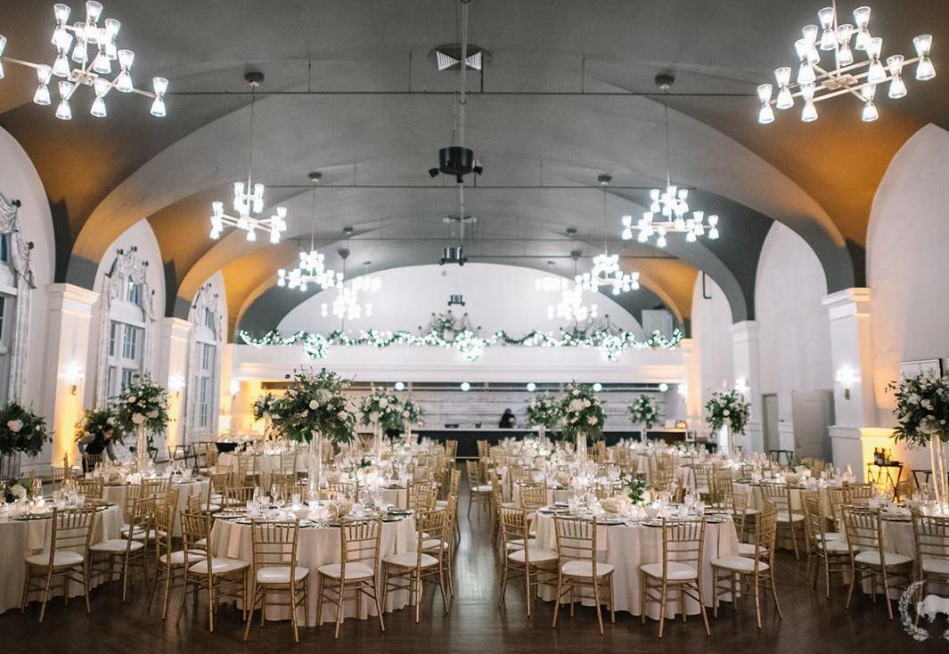 The Wedding Website of Jalesa Finn and Chris Holmes