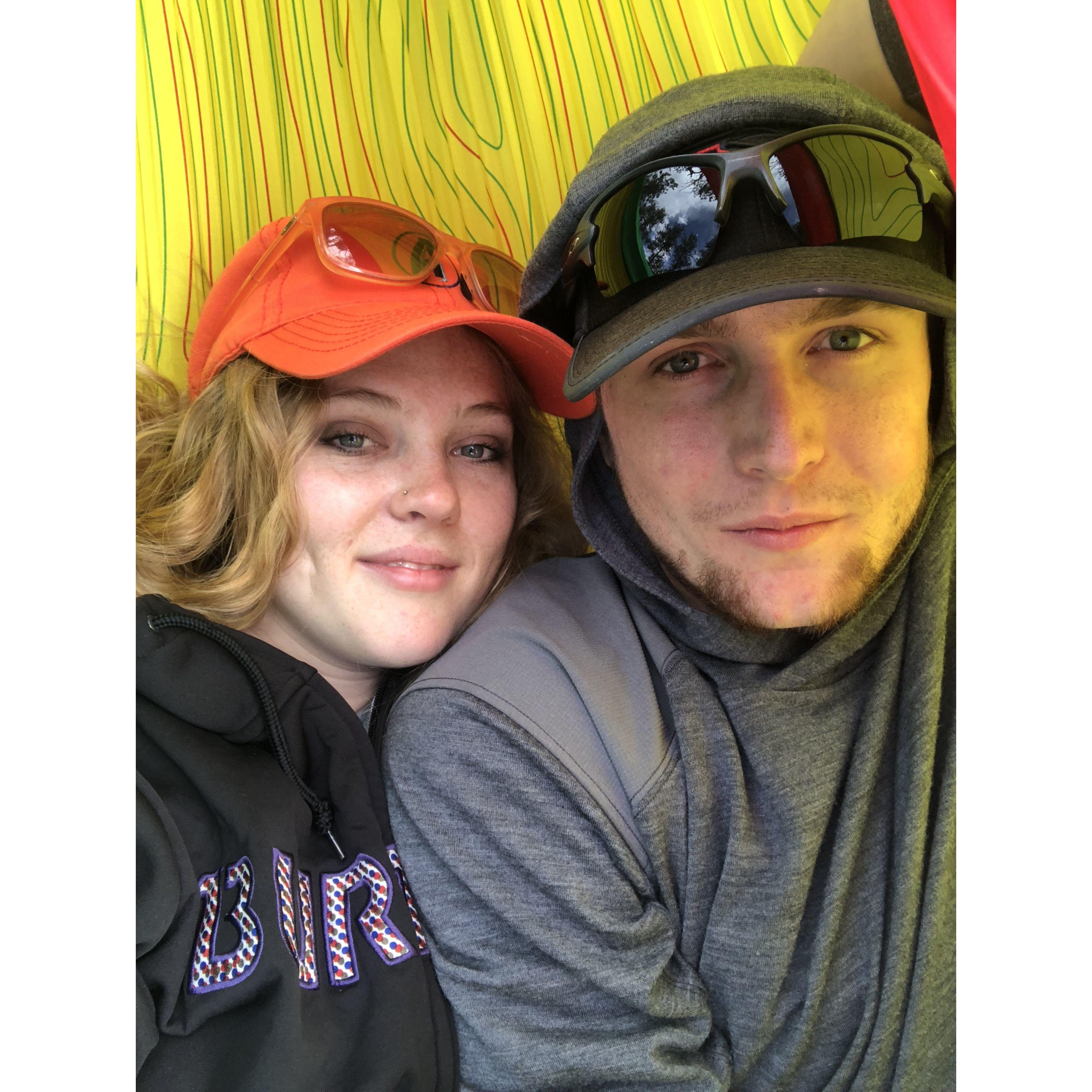 Hiking to hammock and chill.
